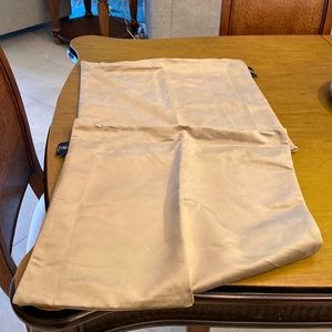 Phantoscope 2 velvet pillow covers